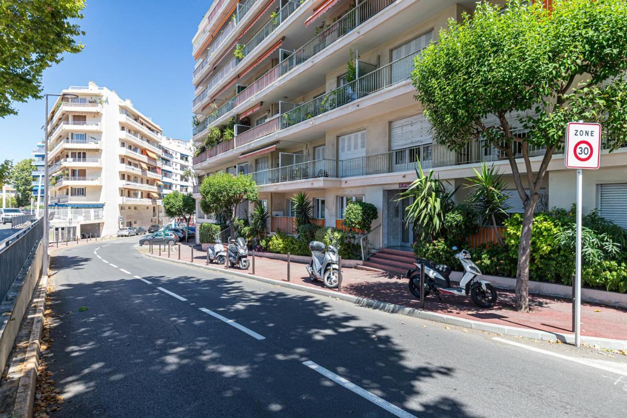 St George Antibes Exterior foto